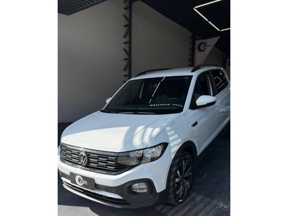 VOLKSWAGEN T-CROSS 1.0 200 TSI TOTAL FLEX COMFORTLINE AUTOMÁTICO